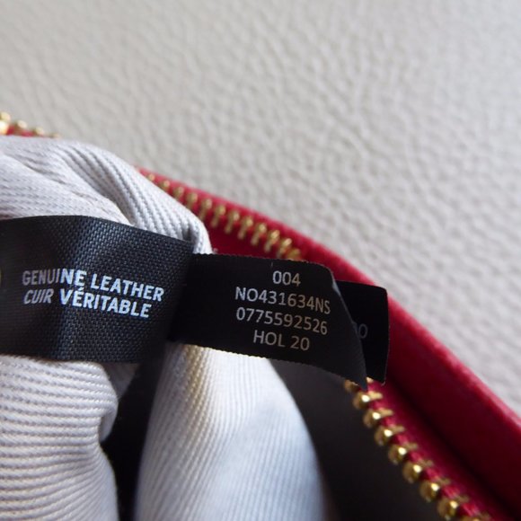 NORDSTROM GENUINE LEATHER CROSSBODY BAG, W 8.5" X H 5.5"X D 0.5", NEW - Picture 7 of 11